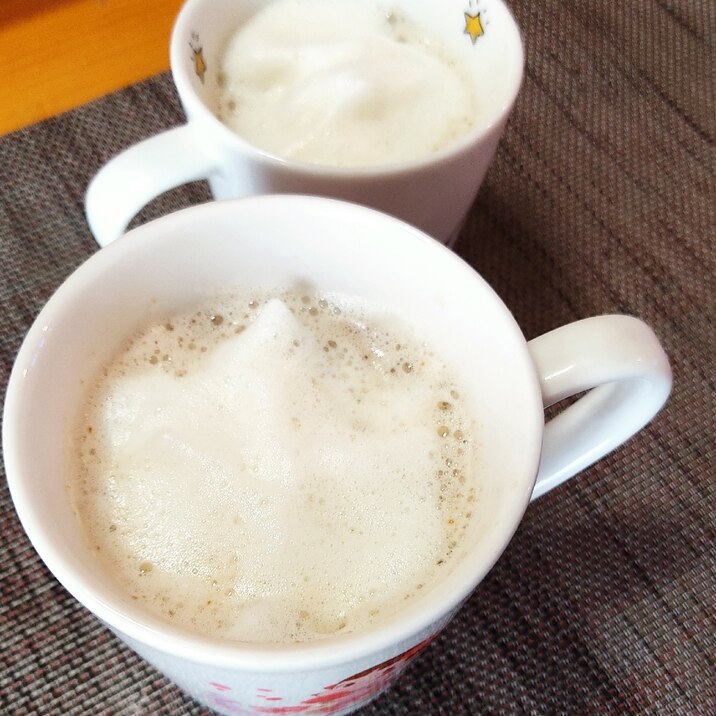 インスタントコーヒーで簡単に作る☆ふわカフェラテ